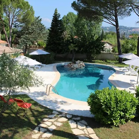 La Cigale Rouge A Holiday home