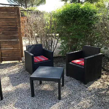 La Cigale Rouge A Holiday home *